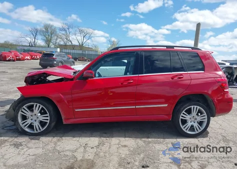 2013 Mercedes-Benz Glk 350 4Matic из США, поврежденный, VIN WDCGG8JB0DG047089